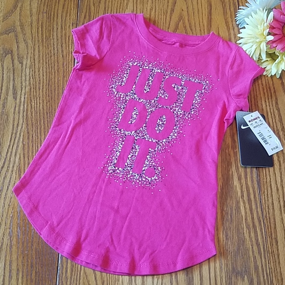 NWT Nike Top - Fushia